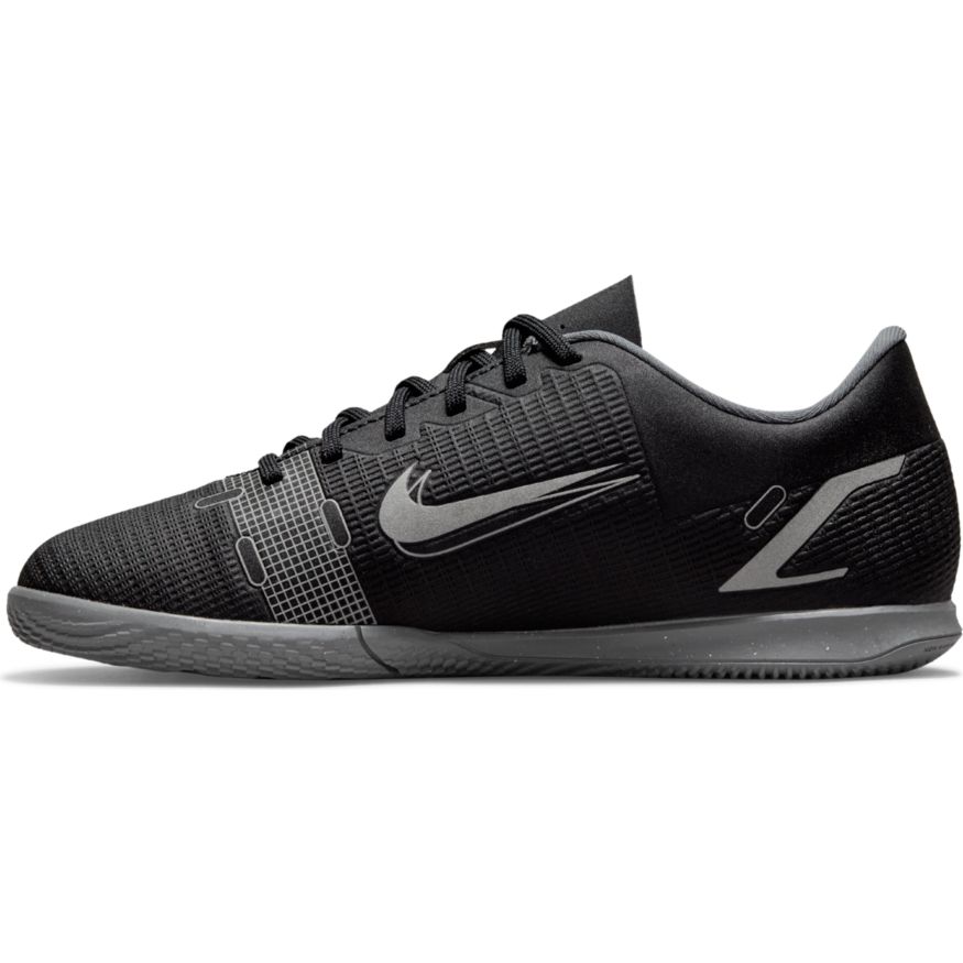 nike futsal shoes nz